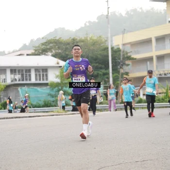 Runner Photo 8227536
