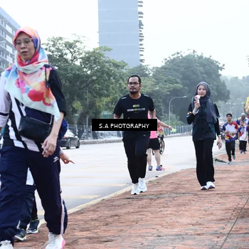 Runner Photo 8227761