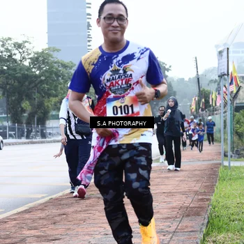 Runner Photo 8227839