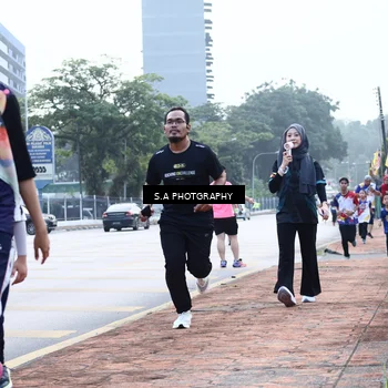 Runner Photo 8227879