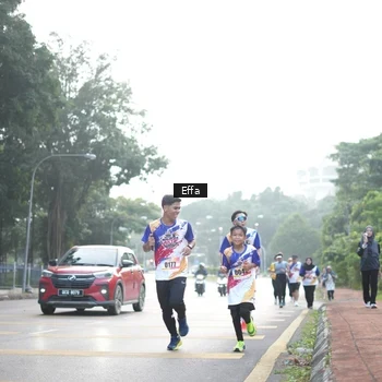 Runner Photo 8227887