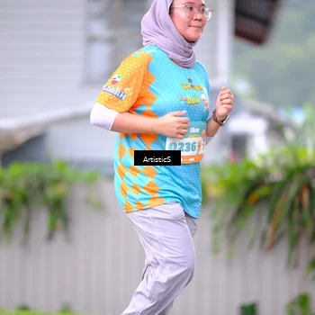 Runner Photo 8227932