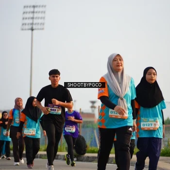 Runner Photo 8227946