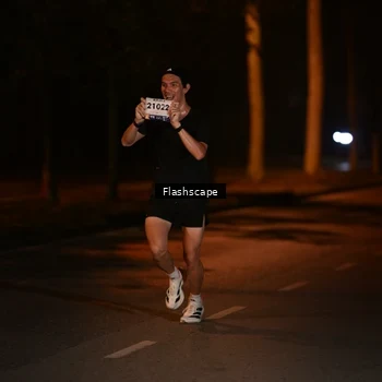 Runner Photo 8227975