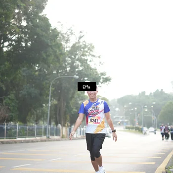 Runner Photo 8228003