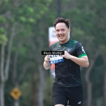 Runner Photo 8228015
