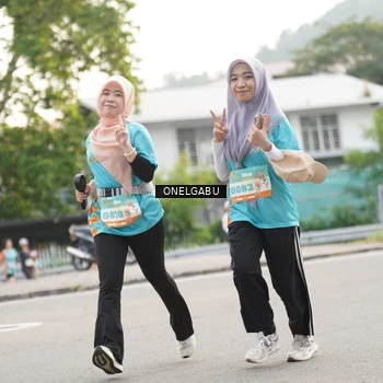 Runner Photo 8228017