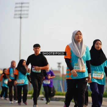 Runner Photo 8228024