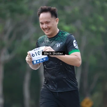 Runner Photo 8228026