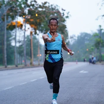 Runner Photo 8228031