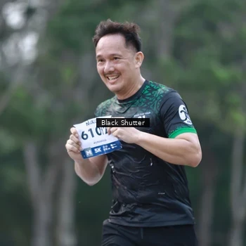 Runner Photo 8228035