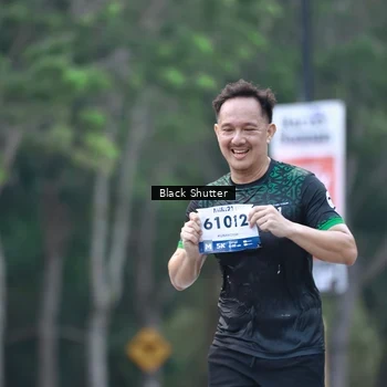 Runner Photo 8228037