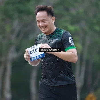 Runner Photo 8228041