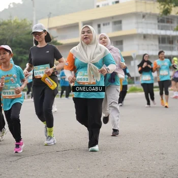 Runner Photo 8228054