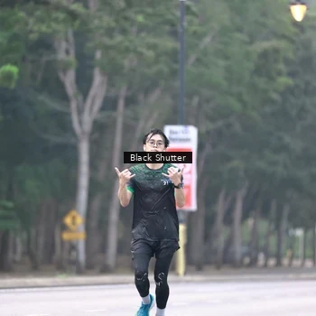Runner Photo 8228073