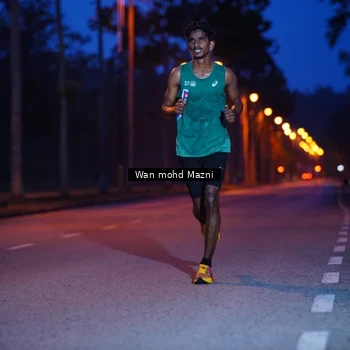 Runner Photo 8228076