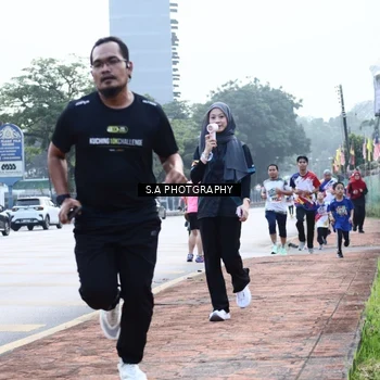Runner Photo 8228084