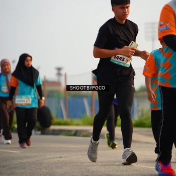 Runner Photo 8228092