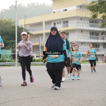 Runner Photo 8228114