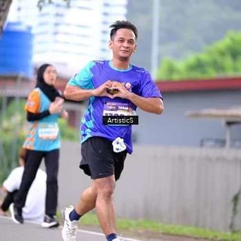 Runner Photo 8228120