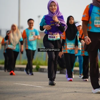 Runner Photo 8228126