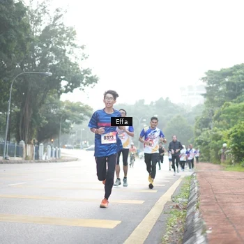 Runner Photo 8228138