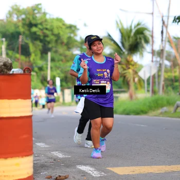 Runner Photo 8228144