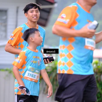 Runner Photo 8228190