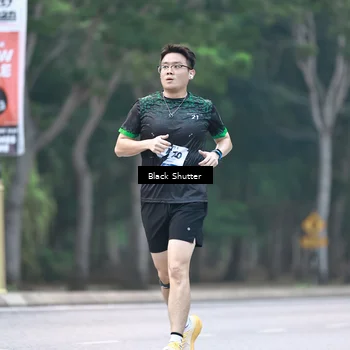 Runner Photo 8228212