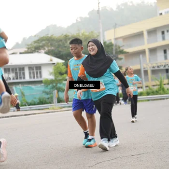 Runner Photo 8228214
