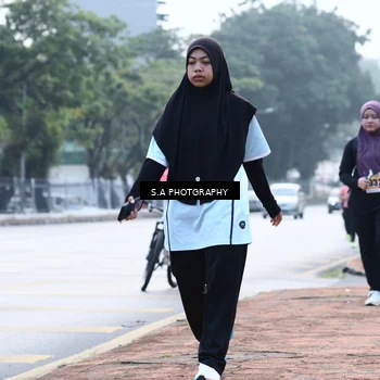 Runner Photo 8228233