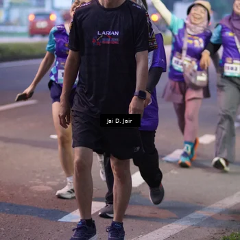 Runner Photo 8228267