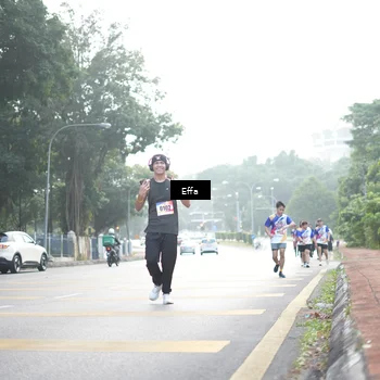 Runner Photo 8228285