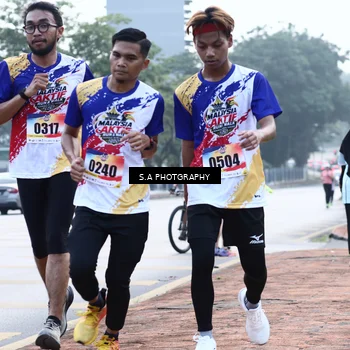 Runner Photo 8228287