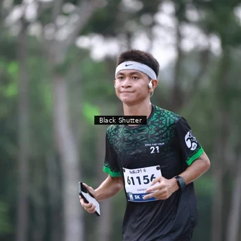 Runner Photo 8228291