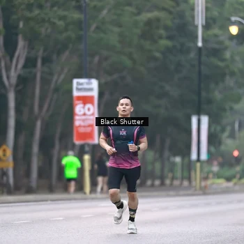 Runner Photo 8228302