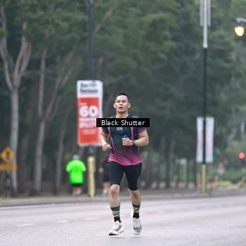 Runner Photo 8228309