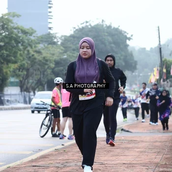Runner Photo 8228313