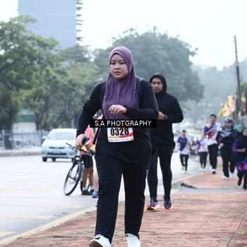 Runner Photo 8228333