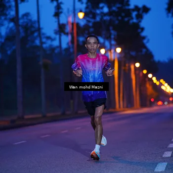 Runner Photo 8228337