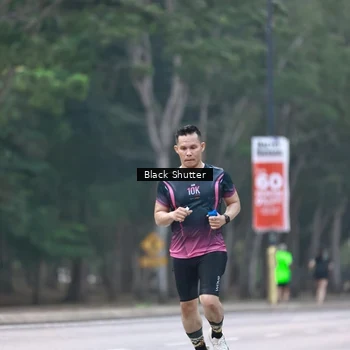 Runner Photo 8228343