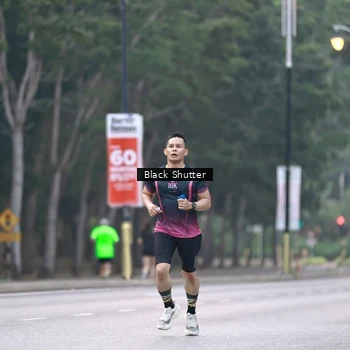 Runner Photo 8228347