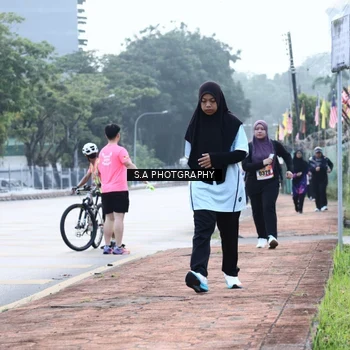 Runner Photo 8228348