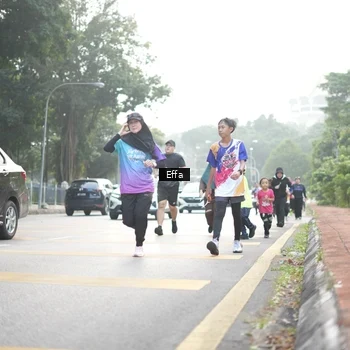 Runner Photo 8228354