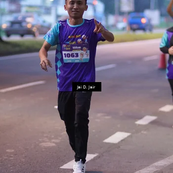 Runner Photo 8228413