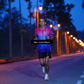 Runner Photo 8228423