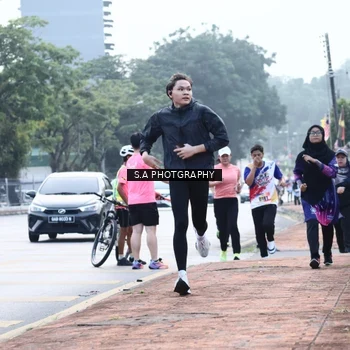 Runner Photo 8228445