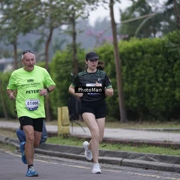 Runner Photo 8228468