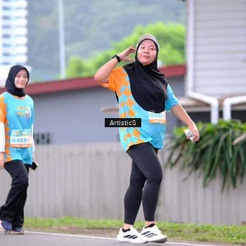 Runner Photo 8228540