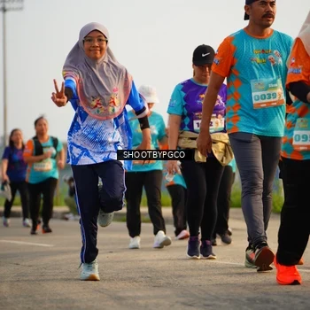 Runner Photo 8228542